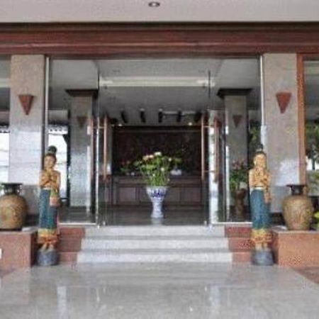 Sengtawan Riverside Hotel Vientiane Exterior photo