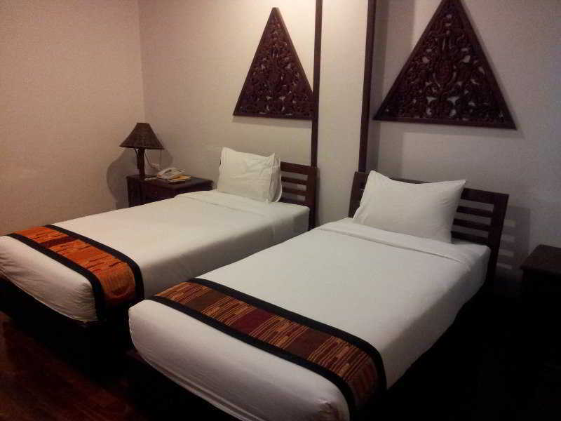 Sengtawan Riverside Hotel Vientiane Exterior photo